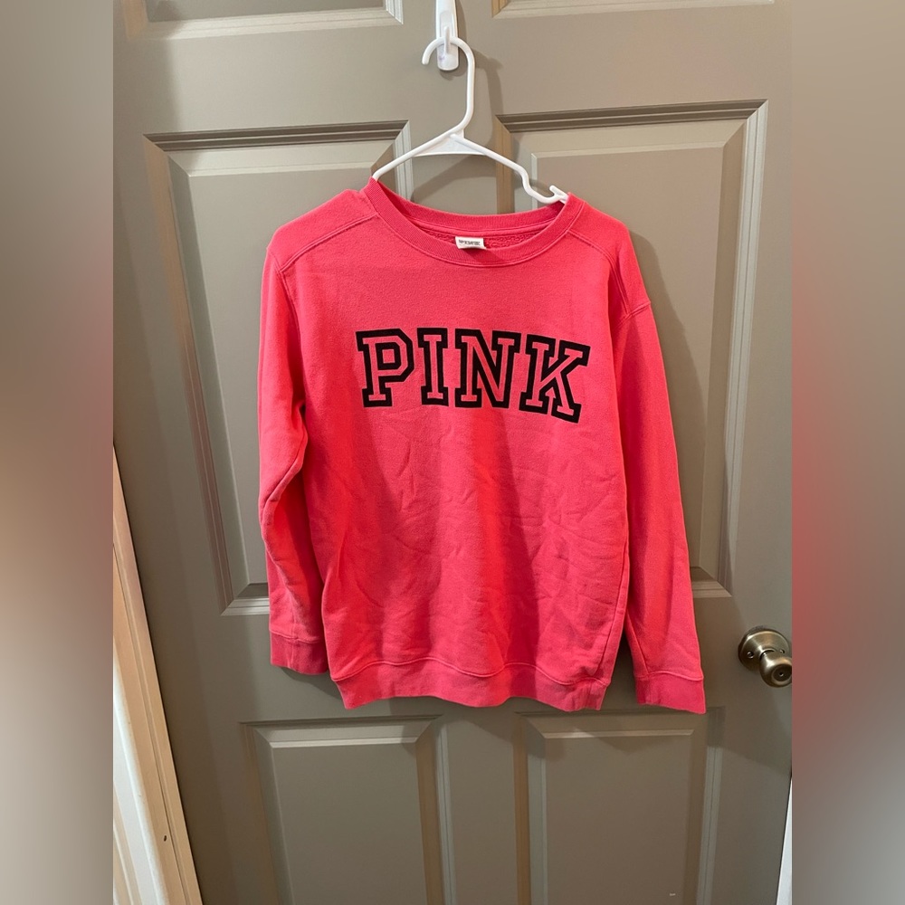 PINK Sweatshirt